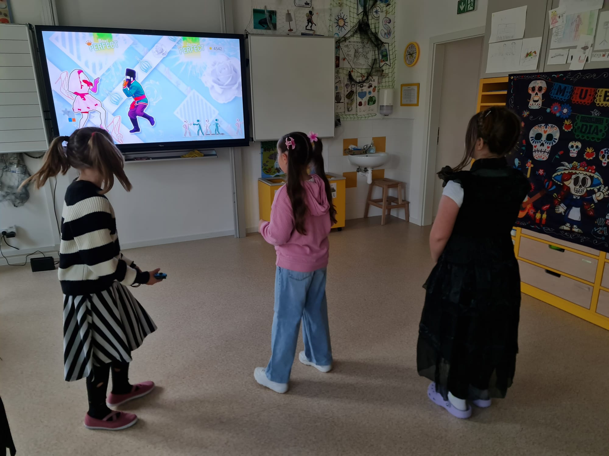 WhatsApp Image 2025-10-31 at 09.20.44