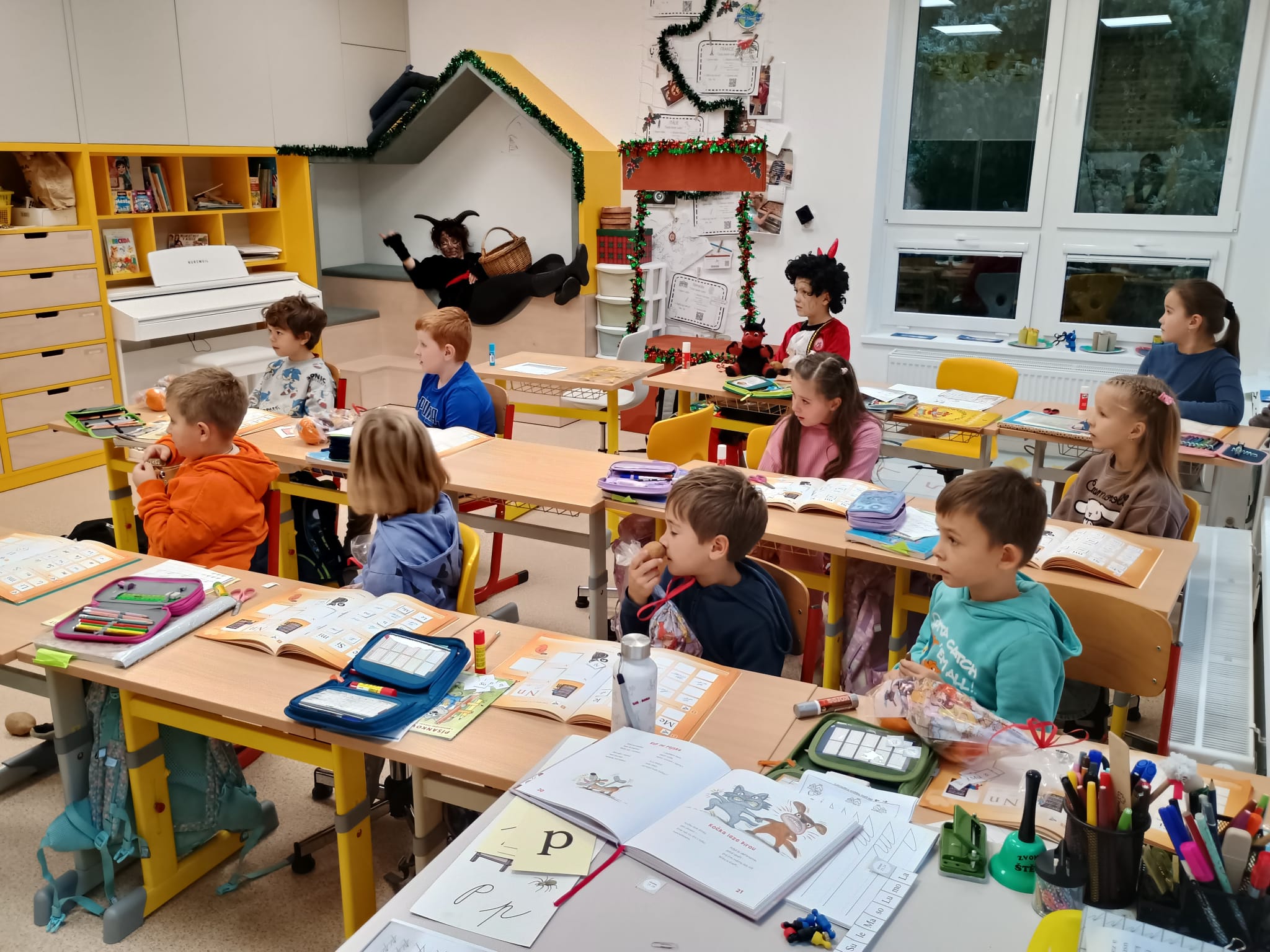 WhatsApp Image 2025-12-06 at 17.48.50